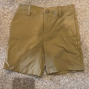 Brown under armor shorts in size 3T